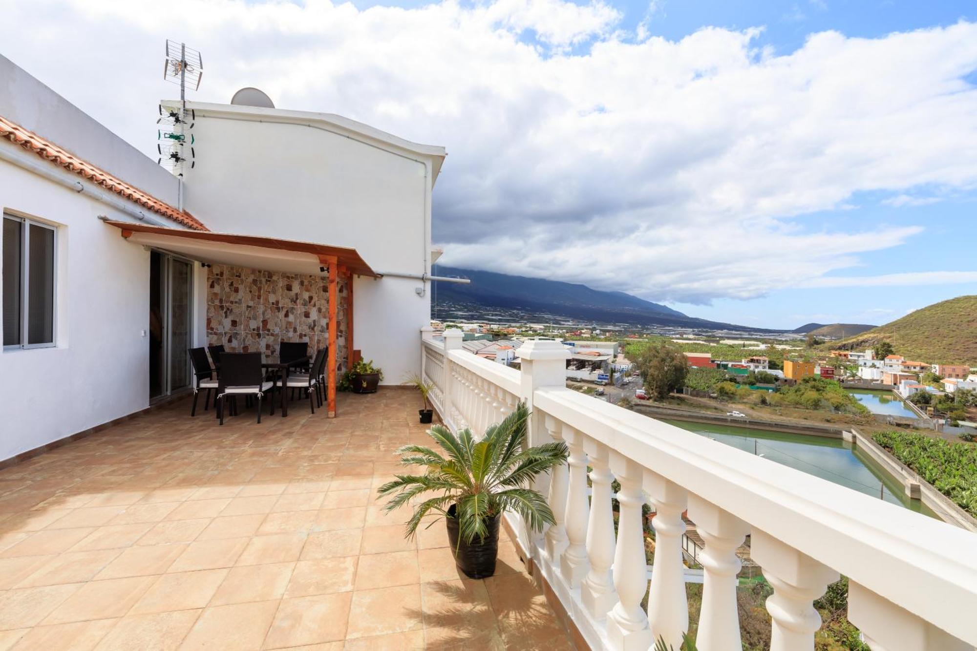 Casa Maravillosa - Seaview Los Llanos De Aridane Bagian luar foto